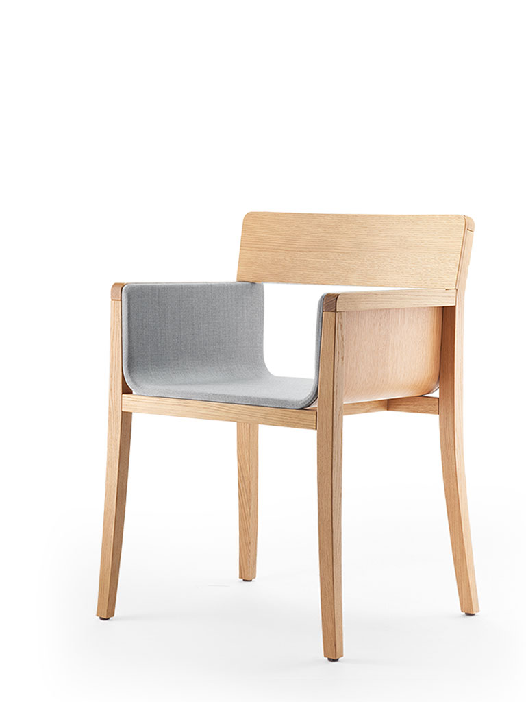 li-lith armchair | upholstered seat | 2 armrests