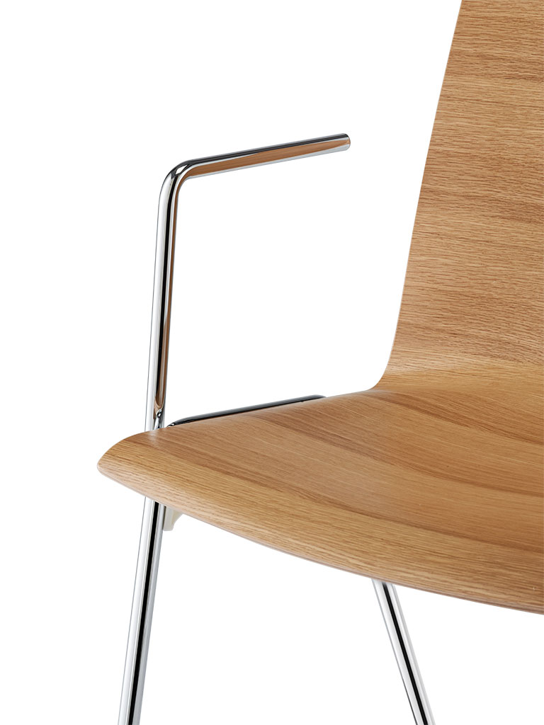 logochair four-legged chair | steel armrest 