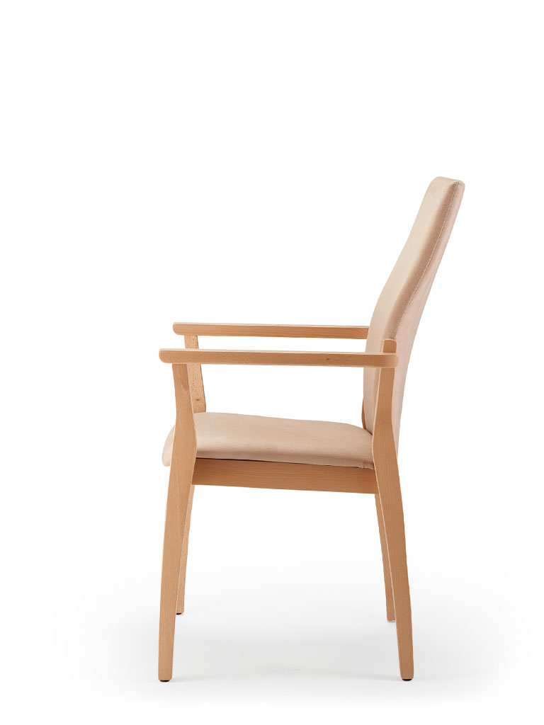 rondo | high-back chair